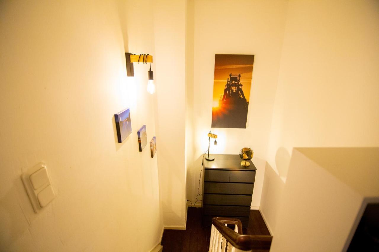 Ferienwohnung Oberhausen Alstaden Exterior photo