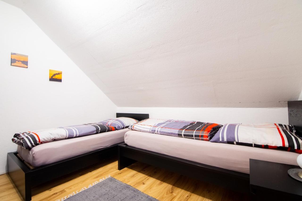 Ferienwohnung Oberhausen Alstaden Exterior photo